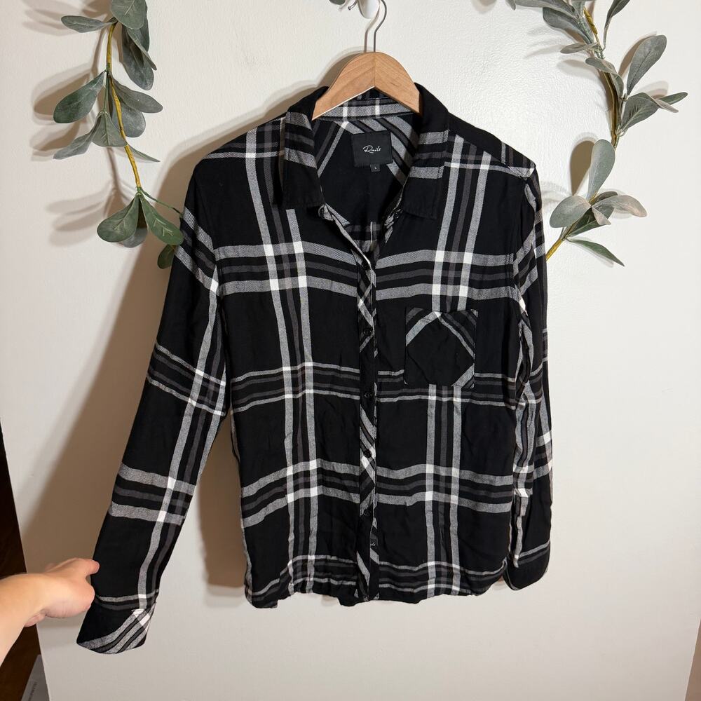 Rails Black Plaid Button Up